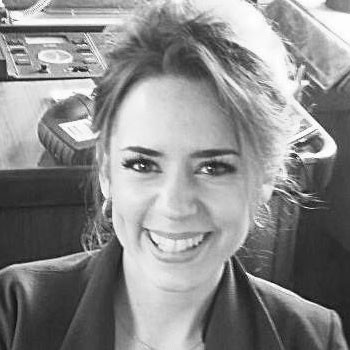 Anaëlle, Service Client